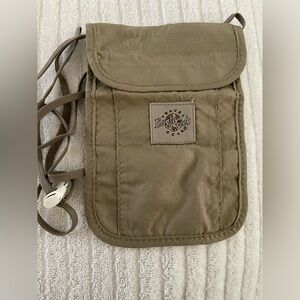 Men’s/ woman’s ID holder!